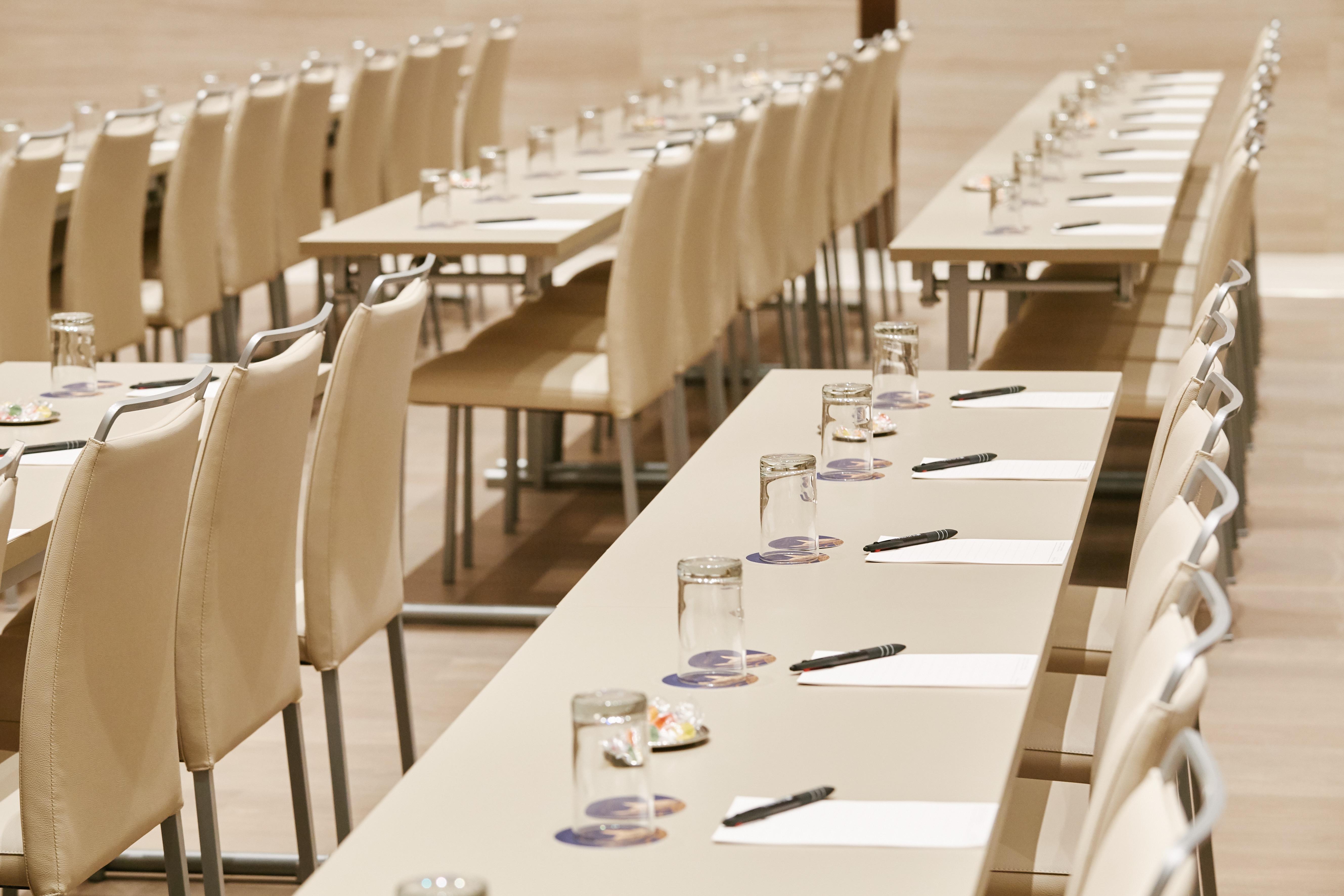 Vp Plaza Espana Design Madrid Luaran gambar The conference centre