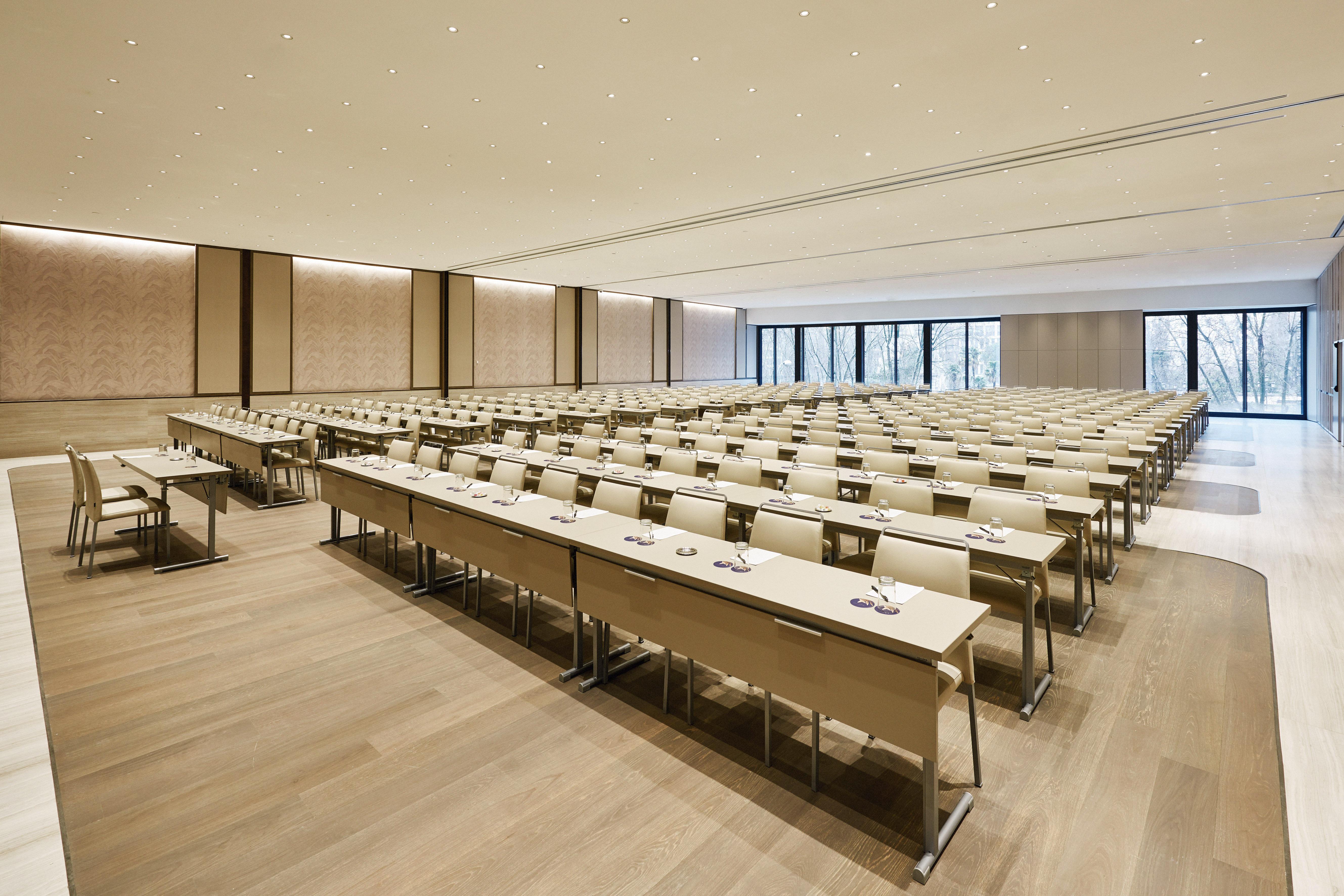 Vp Plaza Espana Design Madrid Luaran gambar The Westin Seoul
