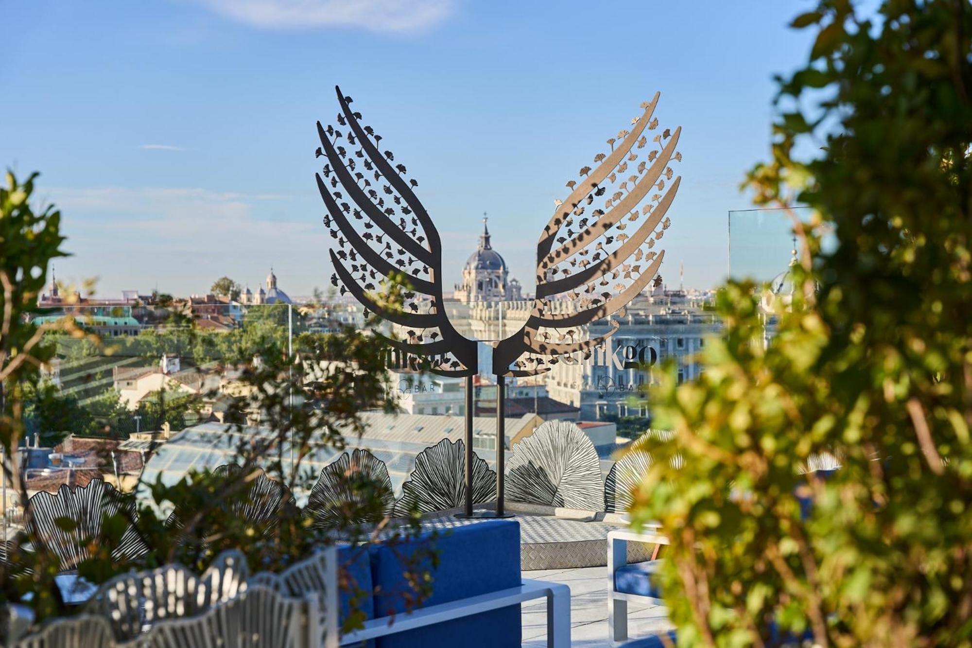 Vp Plaza Espana Design Madrid Luaran gambar The rooftop of the hotel