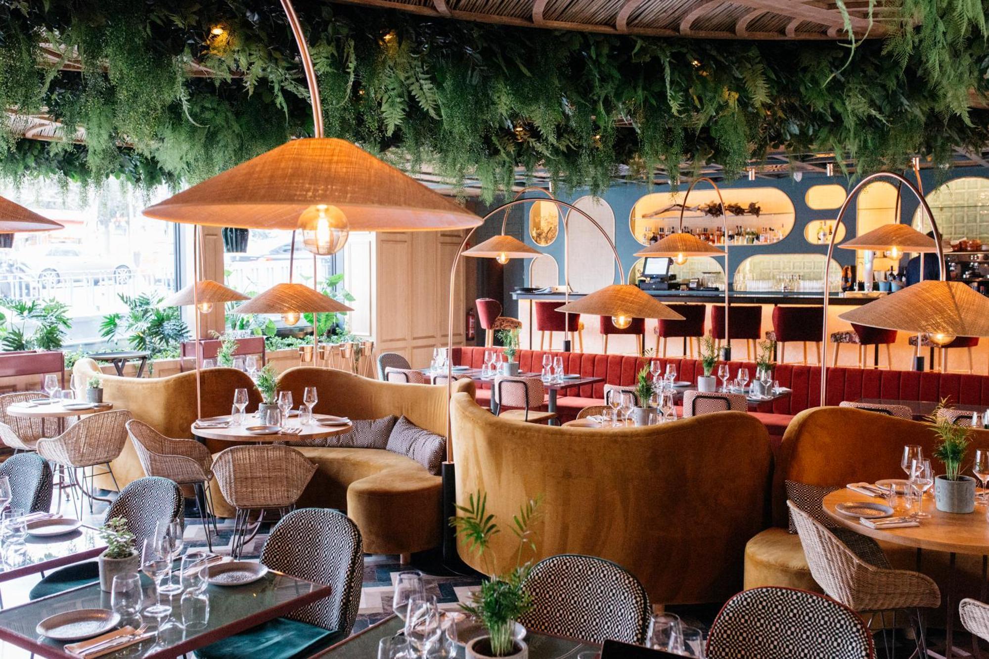 Vp Plaza Espana Design Madrid Luaran gambar Restaurant interior